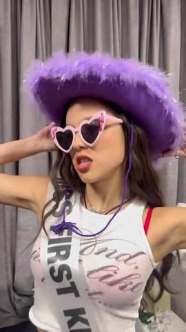 olivia rodrigo sexy ass|Olivia Rodrigo (@livbedumb) Official